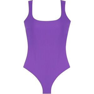 Stylest Dreamsculpt Square Neck Tank